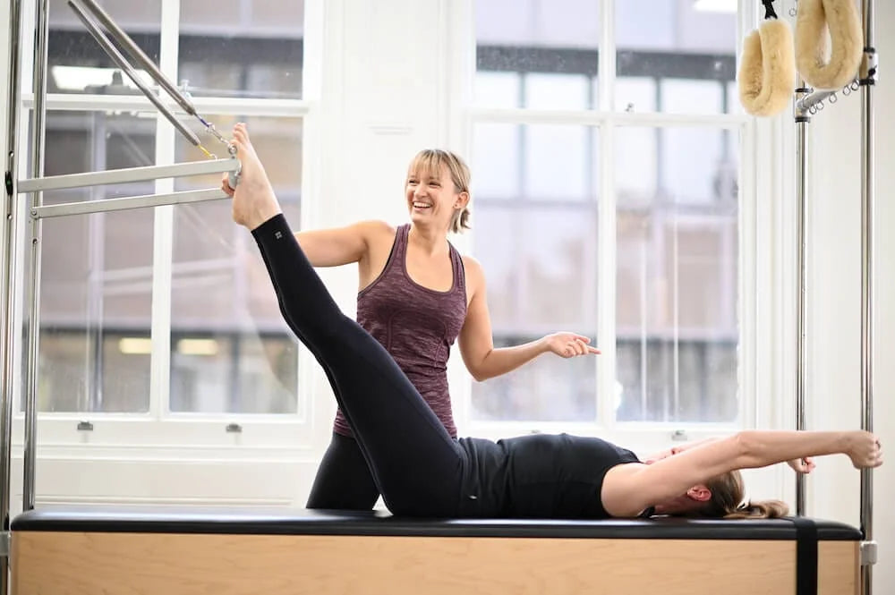 Pilates vs Gym di Kuala Lumpur (2026): Mana Lebih Cepat Dapatkan Bentuk Badan Idaman?